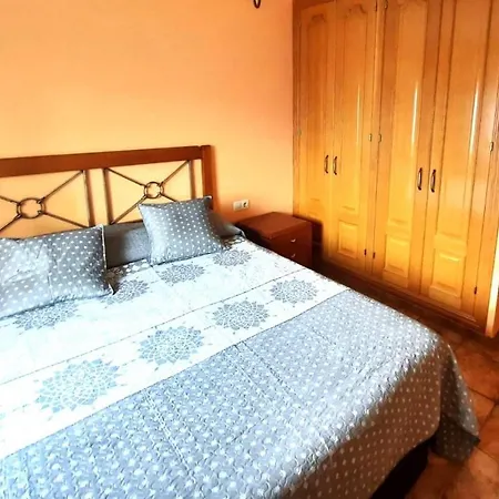 Apartman Planta Baja Con Jardin En Llivia