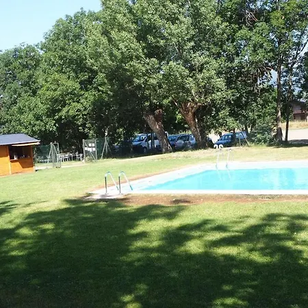 Apartman Planta Baja Con Jardin En