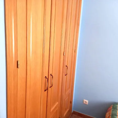 Planta Baja Con Jardin En Llivia